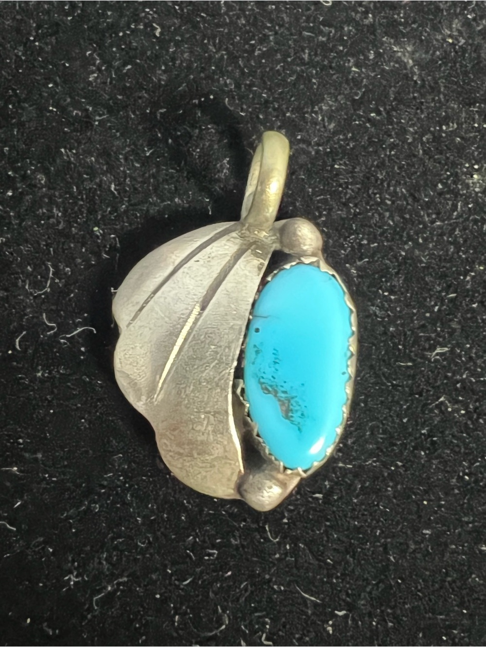 SILVER TURQUOISE PENDANT